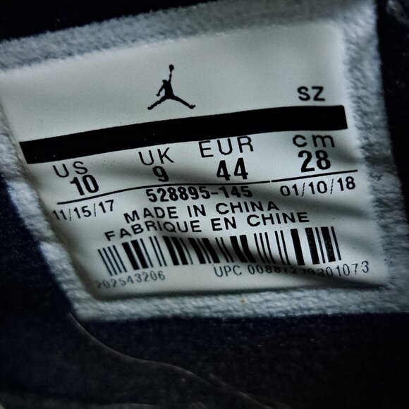 %Size 10 Men Nike Air Jordan 11 Low Emerald Iridescent White Black AJ26 main image 4